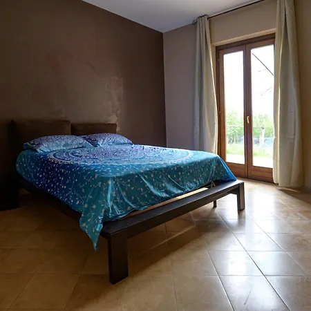 All'ombra Dei Castagni Apartment *