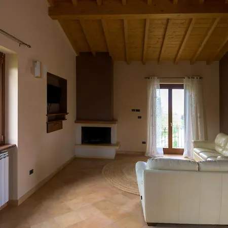 Apartment All'ombra Dei Castagni Carbognano